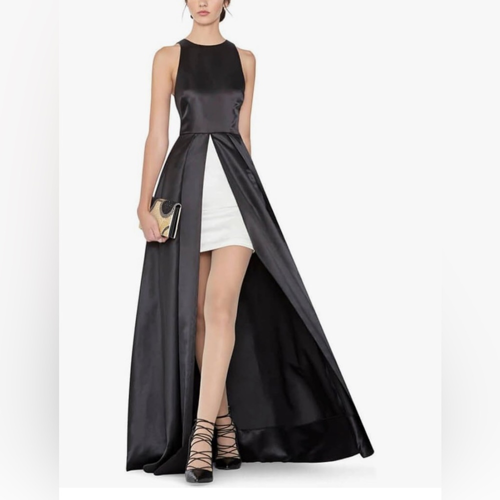 NWT White House Black Marker Color Block Gazer Split Sleeveles Maxi Gown. Size 6